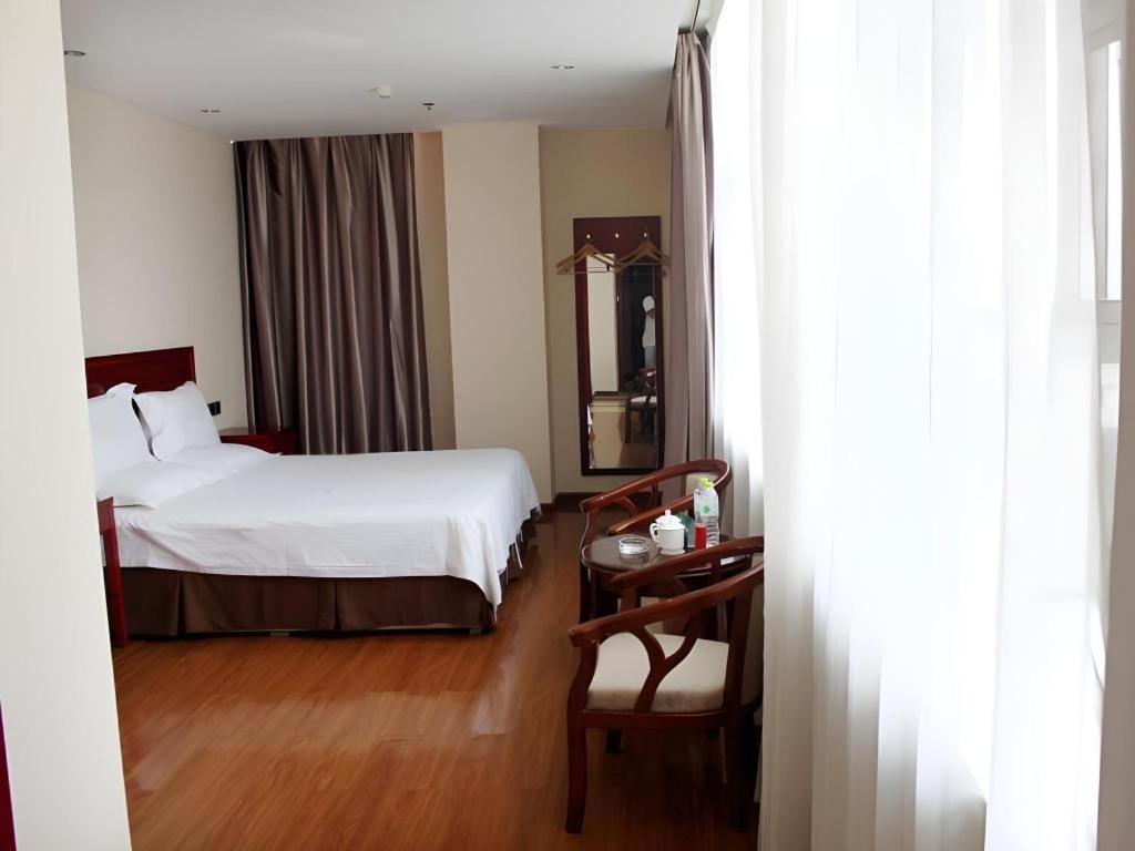 Greentree Inn Jining Yanzhou Jiuzhou Fangyuan Business Hotel Exterior photo